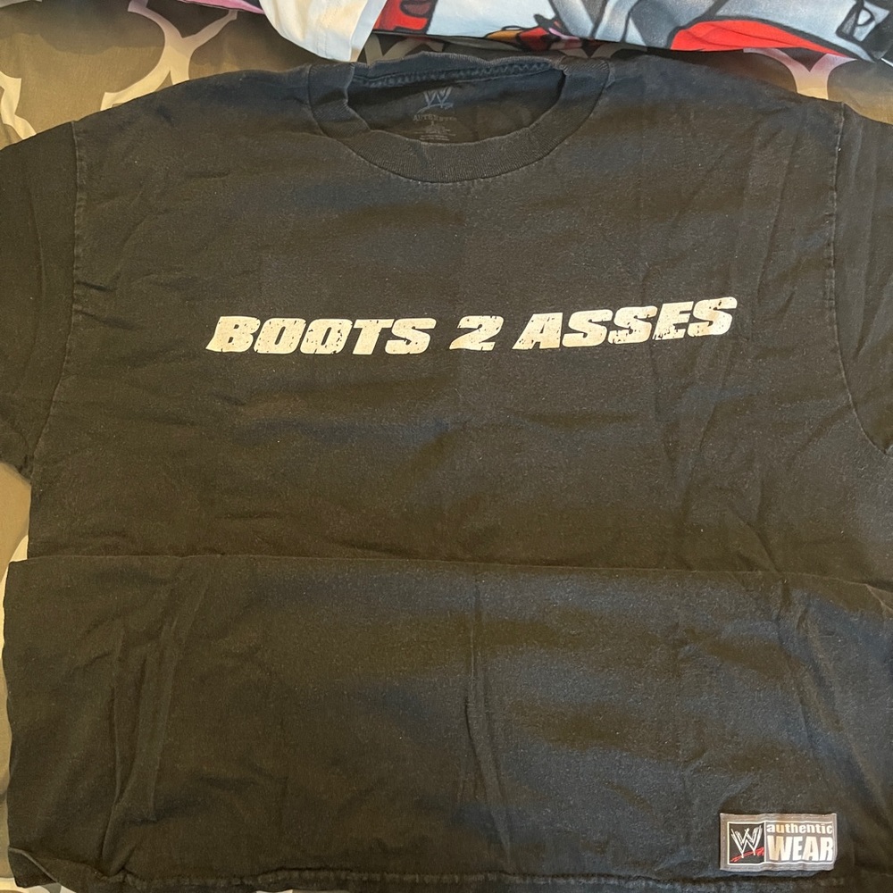 The Rock WWE Boots 2 Asses shirt size large